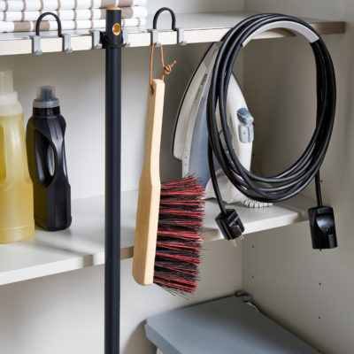04_03_Leicht-Hochschrank