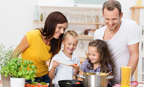 kuechen-aktuell-einbaukueche-kochen-leben