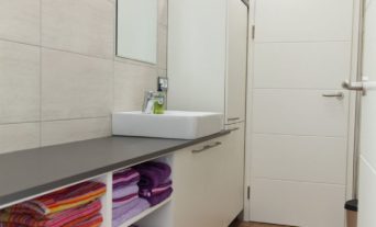 waschraum-moebel-gaeste-wc-2_thumb